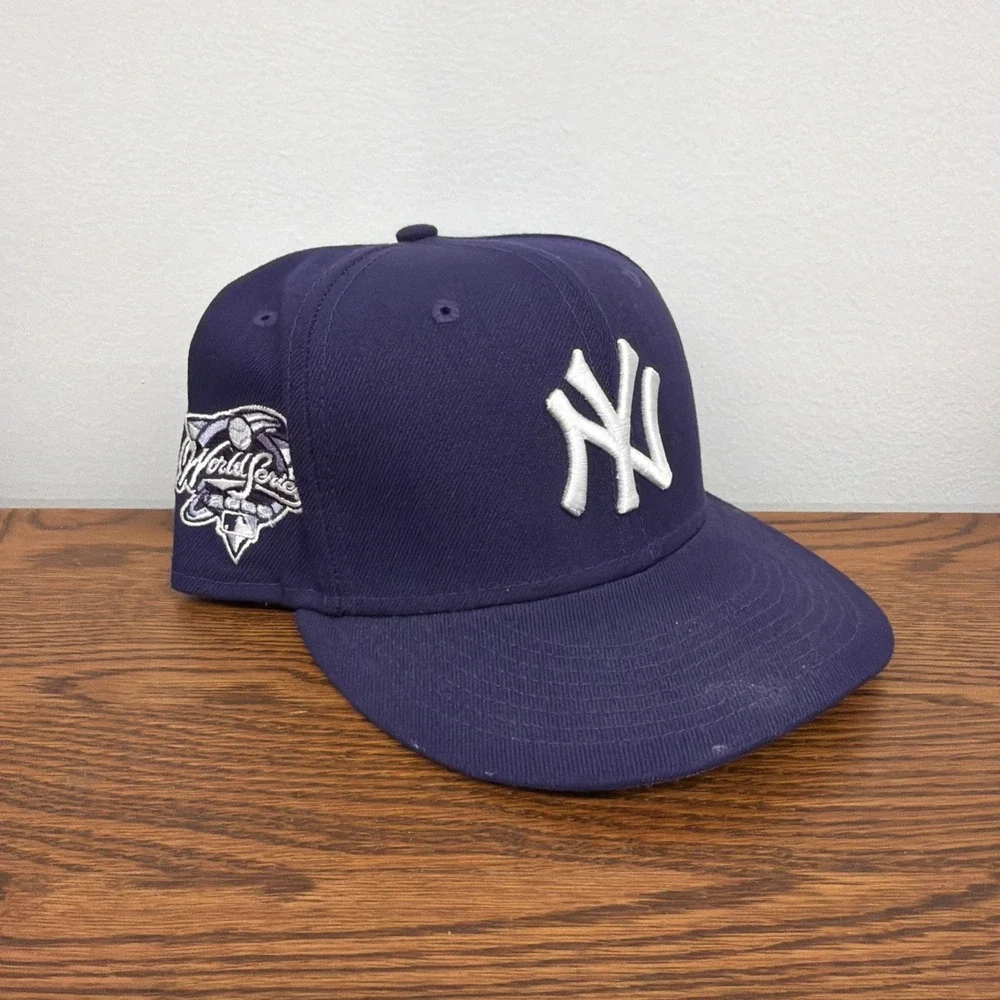 Yankee Purple World Series Fitted 7/ 3/8 New Era